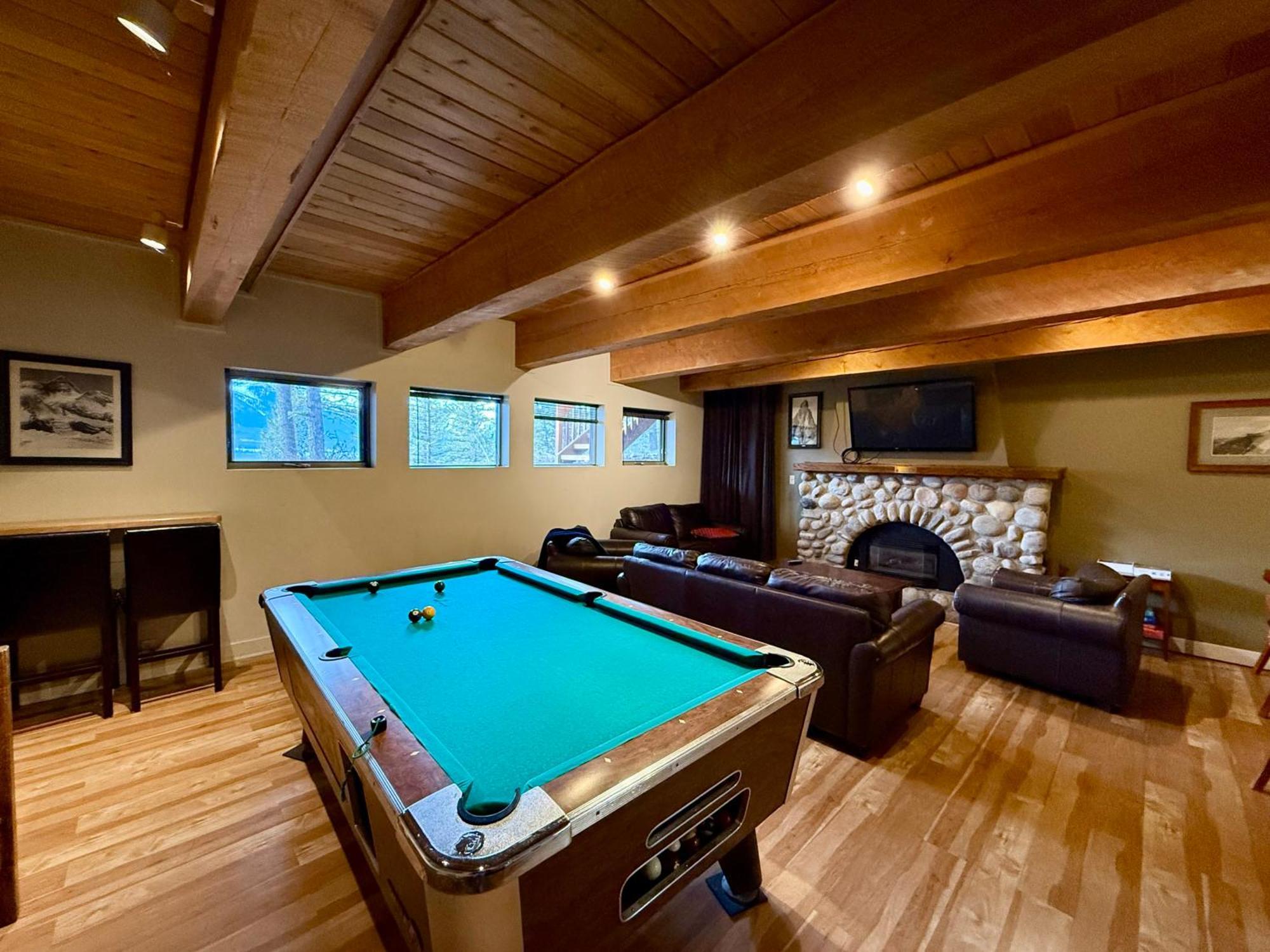 Canmore Alpine Hostel - Alpine Club Of Canada Esterno foto